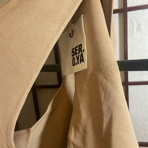 NWT Retrofete Ser.o.ya beige criss cross too size Large. - Picture 5 of 8